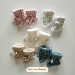 Newborn Booties- Part of Matching Set, Newborn Knitwear, Birth Announcement Outfit, Baby Shower Gift 0-6 mos CGLaneCo  